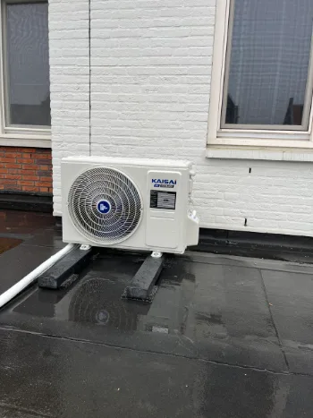 Buitenunit in de winter